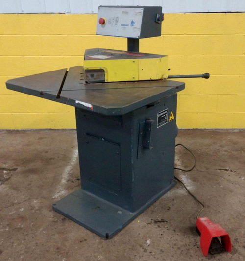 1/4 x 8-7/8 x 8-7/8 BOSCHERT Notcher, 90 Deg Cut, 35 W x 25 Table, 6.5 HP