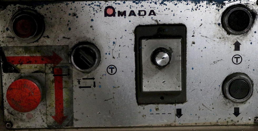 1/8 x 8-5/8 x 8-5/8 AMADA Notcher, 10 Ton, 36-1/2 Table Height, 3 HP