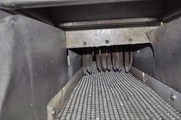 13 W x 10 H GERREF 2 Stage Parts Washer, Electric Heat, Exhaust/Mist Hood