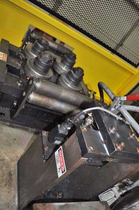 10-Stand CONTOUR MODEL 2000-SU-10-12 ROLL FORMER