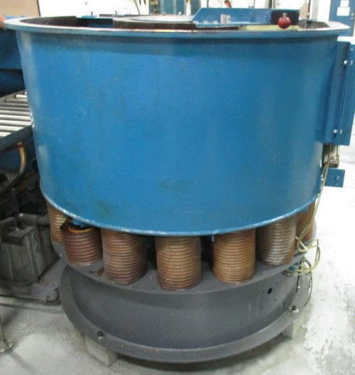 14.8 CuFt WALTHER TROWAL Vibratory Bowl, 250mm Max Work, 4398 cm2 Screen Area