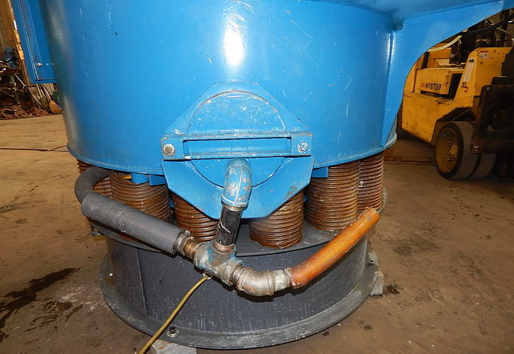 14.8 CuFt WALTHER TROWAL Vibratory Bowl, 250mm Max Work, 4398 cm2 Screen Area