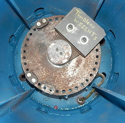 14.8 CuFt WALTHER TROWAL Vibratory Bowl, 250mm Max Work, 4398 cm2 Screen Area