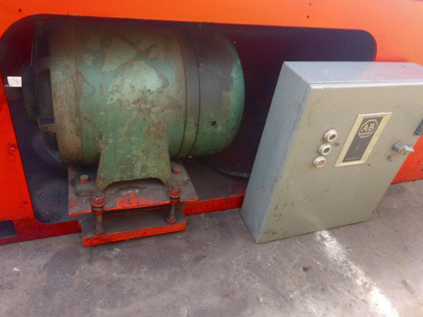 8-Stand TISHKEN MODEL HW2-1/2 ROLL FORMER