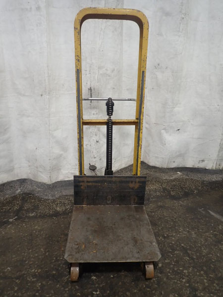 1000 Lb. PRESTO MODEL M-152-1 LIFT CART,