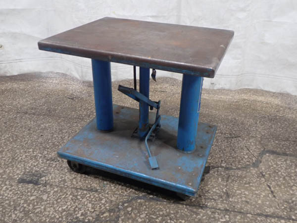 2,000 LB. HERCULES MODEL #HI-156 LIFT TABLE