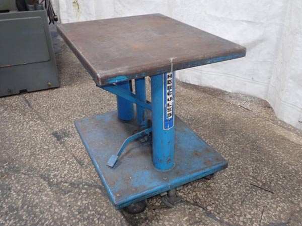 2,000 LB. HERCULES MODEL #HI-156 LIFT TABLE