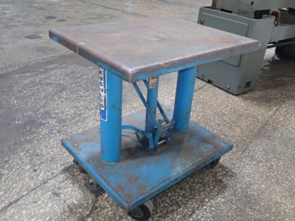 2,000 LB. HERCULES MODEL #HI-156 LIFT TABLE