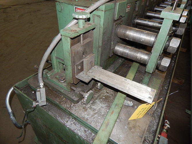 12-Stand DAHLSTROM Roll Former, 2 Spdl, 8 RS, 4-1/2 to 7-1/2 Vert, 13 Horiz