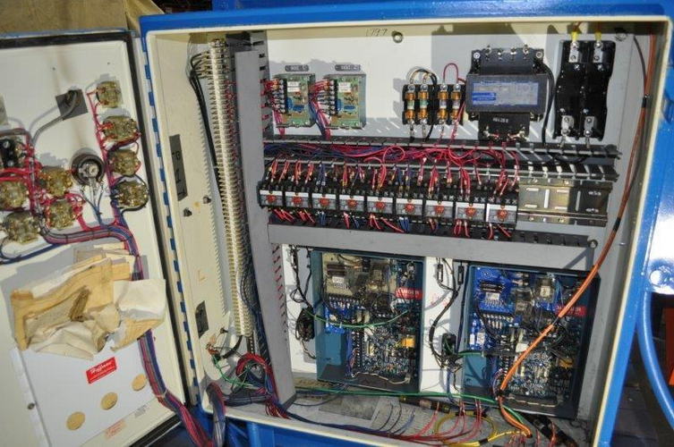 5,000 Lb DALLAS Motorized Double End Uncoiler, 16 to 20 ID, 60 OD, 18 Width