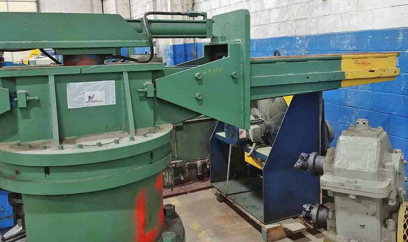 20,000 Lb LOOPCO 2-Arm Turnstile, 59 Arms, C-Hook Slot, Hydraulic Push-Off