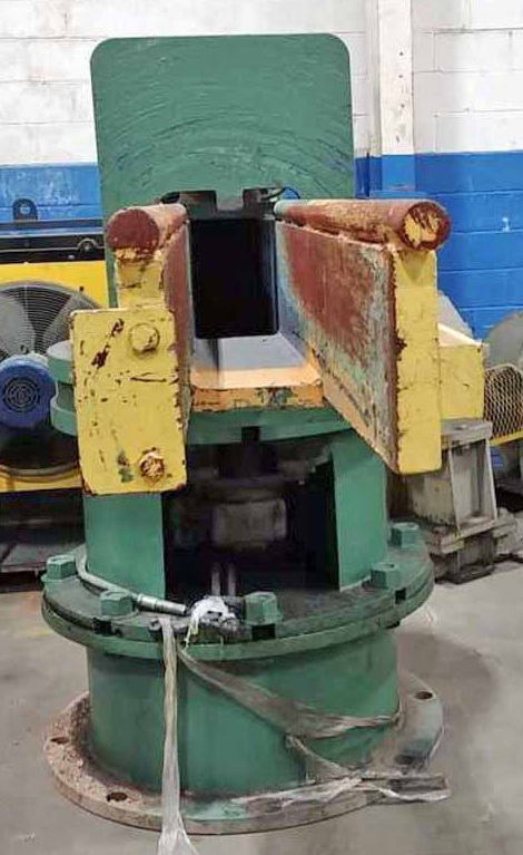 20,000 Lb LOOPCO 2-Arm Turnstile, 59 Arms, C-Hook Slot, Hydraulic Push-Off