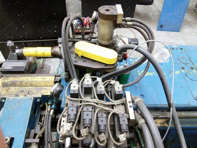 .708 SCHWARZE-WIRTZ Tube Bender, 6'7 Over Mandrel, (12) Mandrels, 10 HP