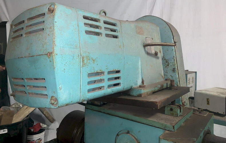 MASTER MACHINE Portable Pipe Boring and Facing Machine, 32 Swing, 10 HP