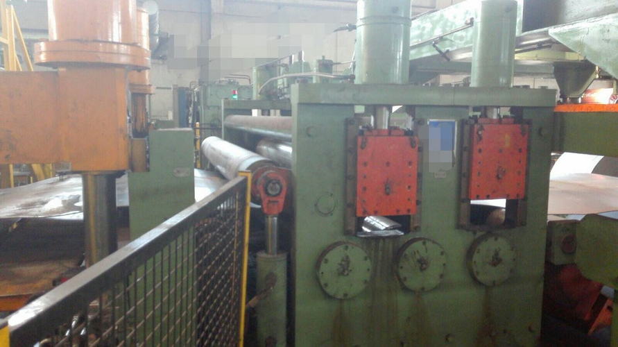 78-3/4 x 60,000 Lb BARBERO Loop Slitting Line
