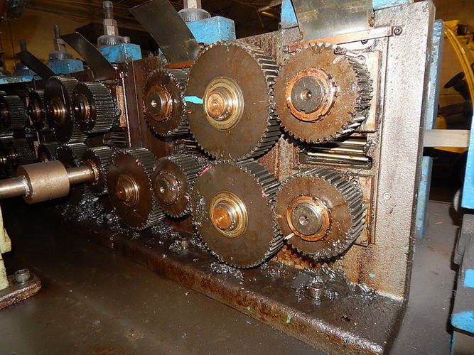 12-Stand CONTOUR Roll Former, 2 Spdl, 10 RS, 12 H, 5.5 to 7 V, 20 HP