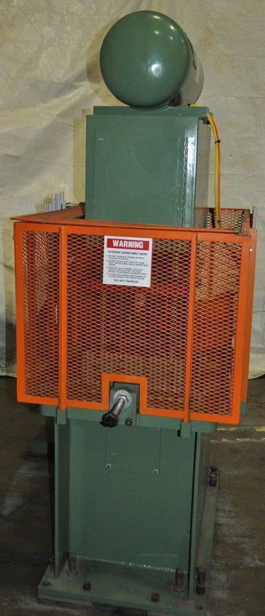 12 Ton PNEU POWER Cut-Off, 0 to 3 Str, 12 Adj, 0 to 12 SH, 26 x 14.5 Bed