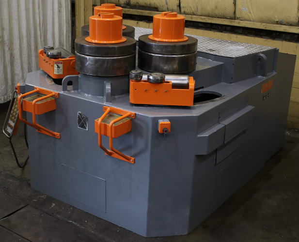 6 x 6 x 1 ROUNDO Angle Roll, Hyd Roll Adj, 4 Rd, 3-1/2 Sq, Pendant, 30 HP