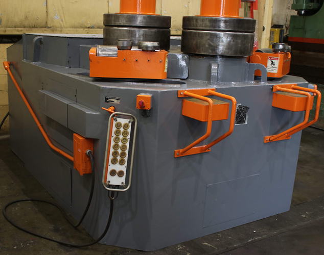 6 x 6 x 1 ROUNDO Angle Roll, Hyd Roll Adj, 4 Rd, 3-1/2 Sq, Pendant, 30 HP