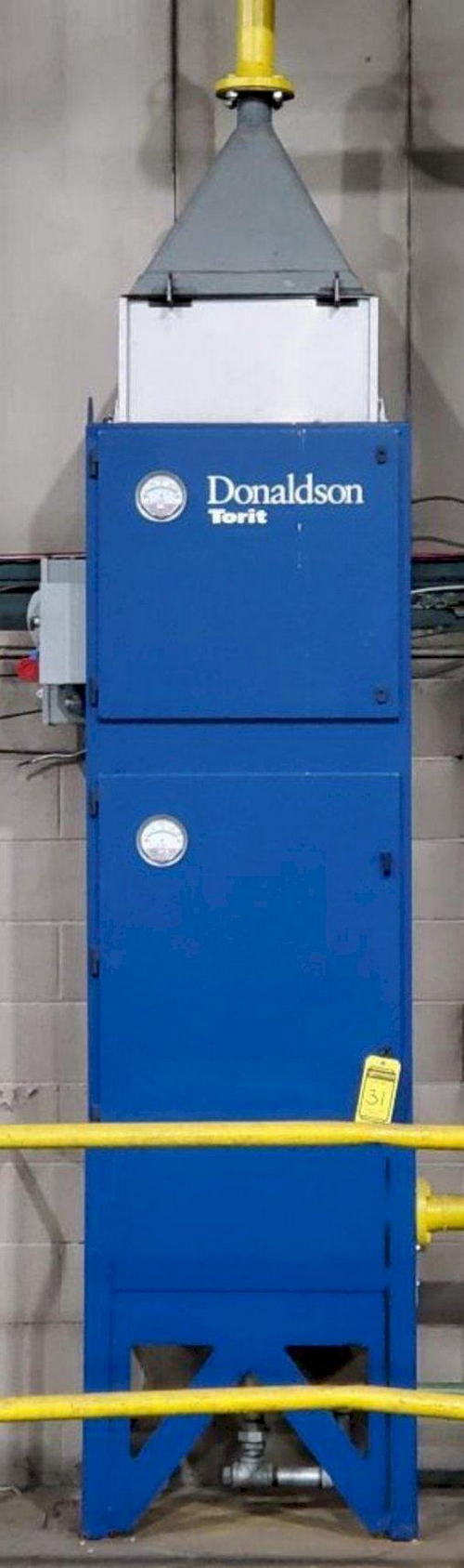 1850 CFM TORIT Dust Collector, 245 Sq Ft Filter Area, 3 HP
