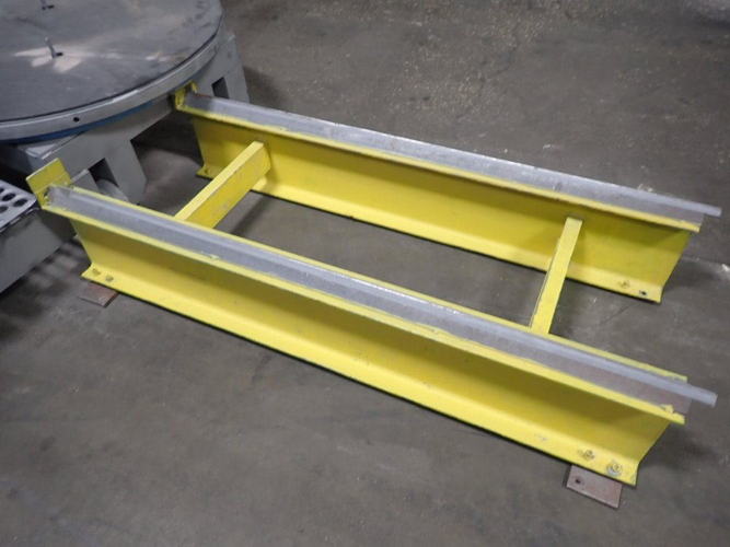 Blast Cabinet, EMPIRE, 95 x 95 x 95 High Inside, 43 Dia Table