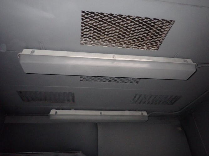 Blast Cabinet, EMPIRE, 95 x 95 x 95 High Inside, 43 Dia Table