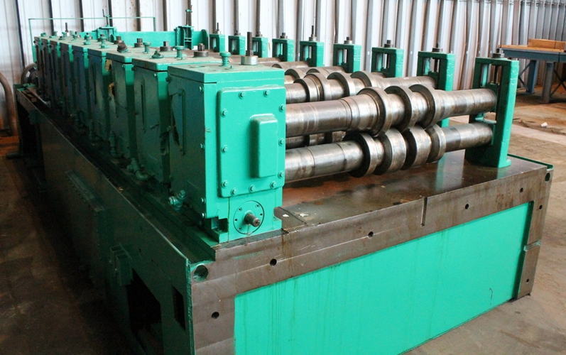 21-Stand ARDCOR Roll Former, 4 Spdl, 57 RS, 16 Horiz, 5 to 9 Vert