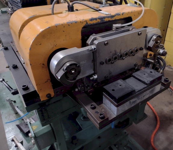 BURR OAK Model VBHB Return Bender with Model MTCO Straightener Feeder