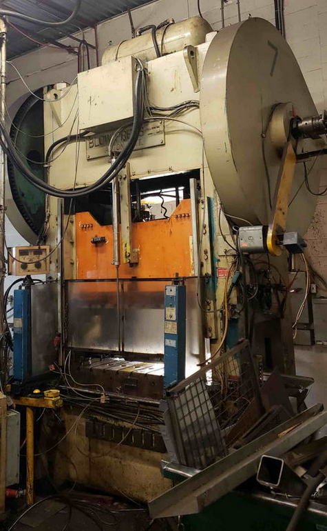 200 Ton BLOW Straight Side Press, 4 Str, 19.25 SH, 7.75 Adj, 60 x 40 Bed