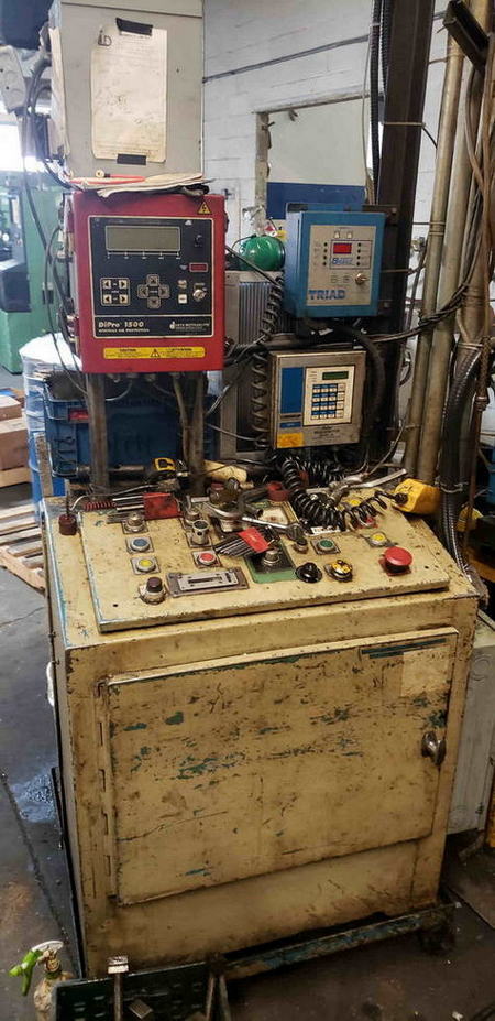 200 Ton BLOW Straight Side Press, 4 Str, 19.25 SH, 7.75 Adj, 60 x 40 Bed