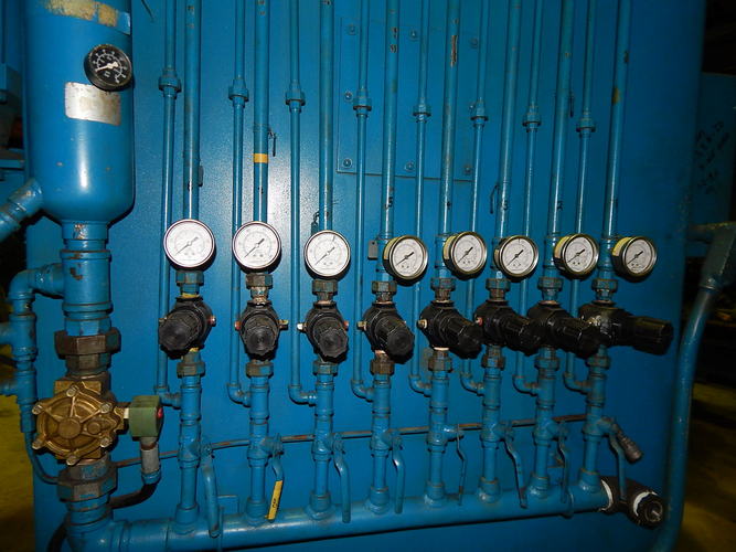 GRIT BLAST SYSTEM, 24 /42 Dia x 36 H, 8 Nozzle, Media Reclaim