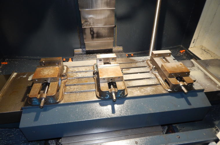 41 X, 20 Y, 24 Z JOHNFORD Vertical Machining Center, 1039 Run Time Hours