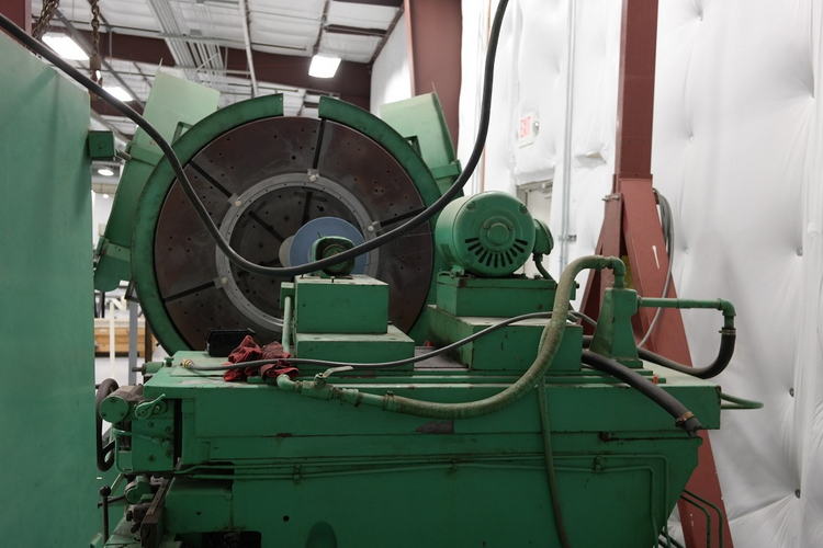 1448 KY BRYANT Internal Grinder, 56 Swing Over Table, 48 6-Jaw Face Plate