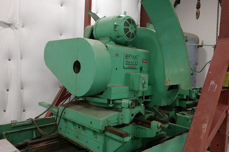 1448 KY BRYANT Internal Grinder, 56 Swing Over Table, 48 6-Jaw Face Plate