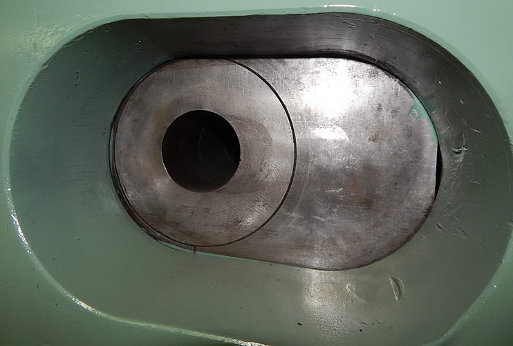 5-1/4 BEMCOR Little Slugger Hyd Shear, 800 Ton, Automatic Bar Loader & Feeder