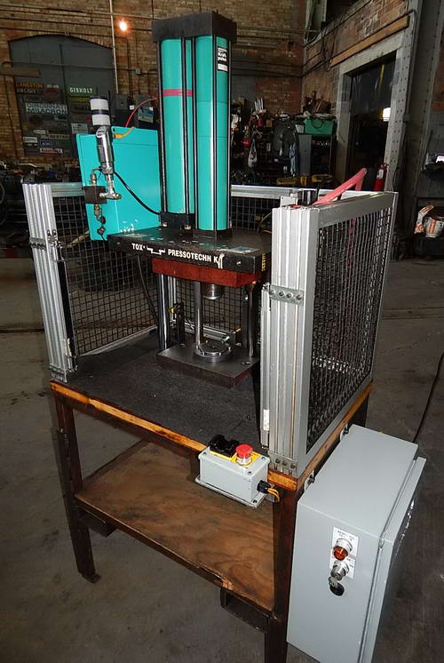 4 Ton TOX PRESSOTECHNIK Pneumatic Press, 7.87 Str, 15 Dylt, 20 x 14 Bed