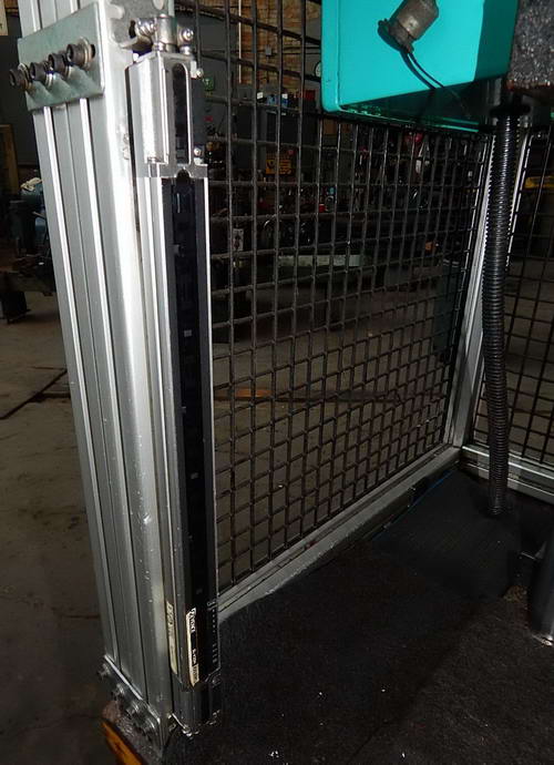 4 Ton TOX PRESSOTECHNIK Pneumatic Press, 7.87 Str, 15 Dylt, 20 x 14 Bed