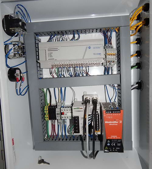 4 Ton TOX PRESSOTECHNIK Pneumatic Press, 7.87 Str, 15 Dylt, 20 x 14 Bed