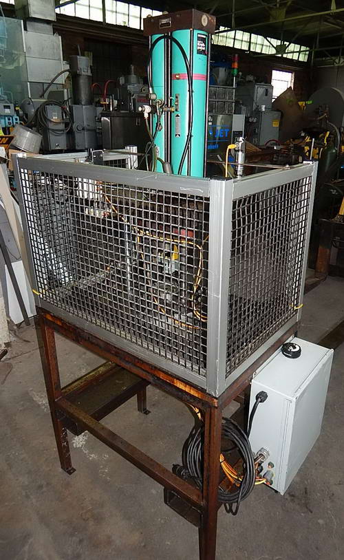 4 Ton TOX PRESSOTECHNIK Pneumatic Press, 7.87 Str, 15 Dylt, 20 x 14 Bed