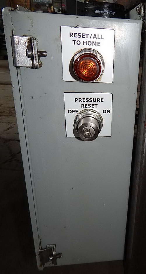 4 Ton TOX PRESSOTECHNIK Pneumatic Press, 7.87 Str, 15 Dylt, 20 x 14 Bed