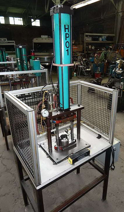 4 Ton TOX PRESSOTECHNIK Pneumatic Press, 5.91 Str, 14-1/2 Dylt, 17 x 14 Bed