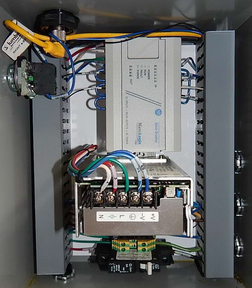 4 Ton TOX PRESSOTECHNIK Pneumatic Press, 5.91 Str, 14-1/2 Dylt, 17 x 14 Bed