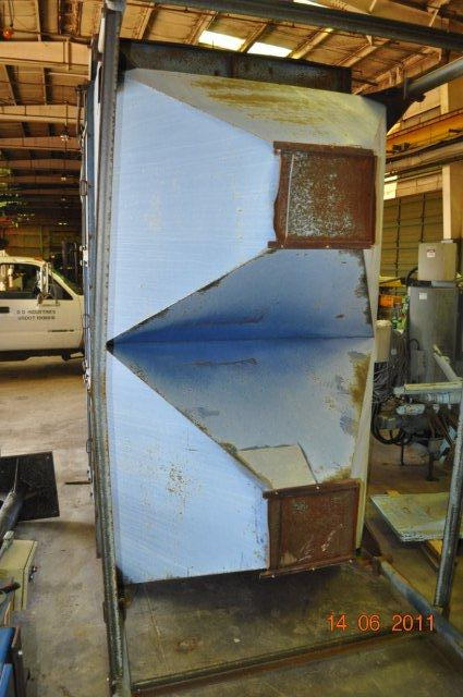 8,000 CFM TORIT 140 Dust Collector, 3 Chamber, 2 Discharge Chutes, 20 HP