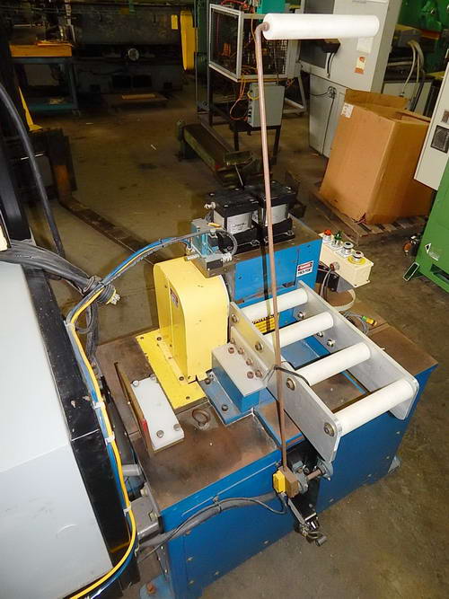 6 W x .062 CWP Pneu Pinch Feed Roll Stand, Right-to-Left, 39-1/2 Passline