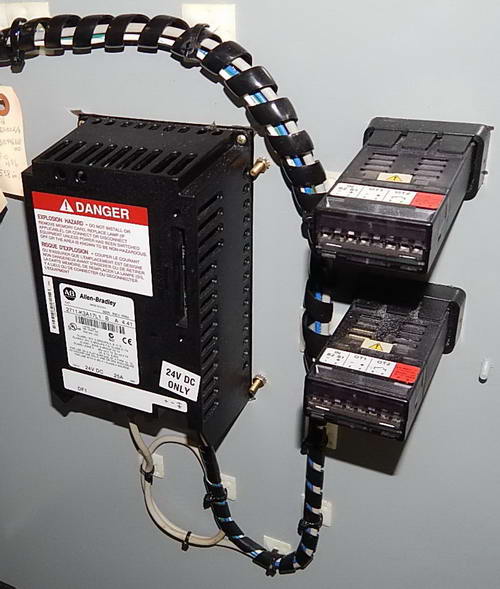 6 W x .062 CWP Pneu Pinch Feed Roll Stand, Right-to-Left, 39-1/2 Passline