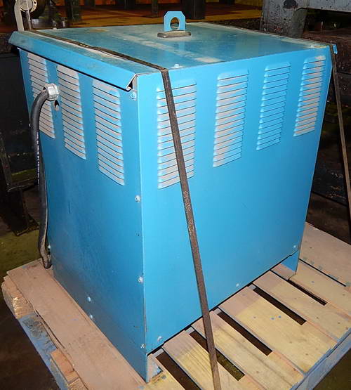 Battery Charger, 45 Volt GOULD, Wall & Battery Plugs, Manual Timer