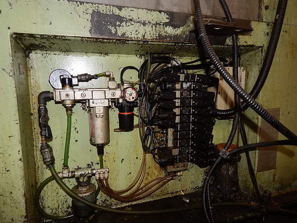 YAMADA DE Boring Machine, 5 to 29 (with Tooling) Part Length, 2 HP Spindle