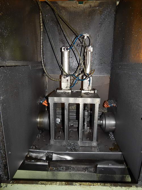 YAMADA Dbl End Opposed Spdl Boring & Facing Machine, PLC Control