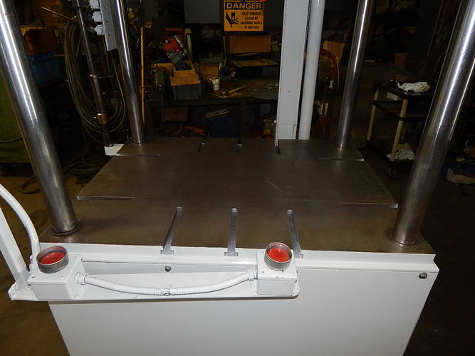 25 Ton KEYSTONE Hydraulic Trim Press, 14 Str, 30-1/4 Dylt, 34 x 32 Bed