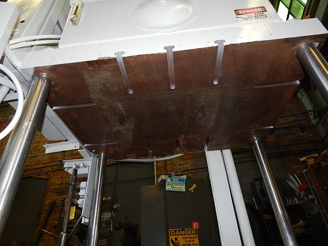 25 Ton KEYSTONE Hydraulic Trim Press, 14 Str, 30-1/4 Dylt, 34 x 32 Bed